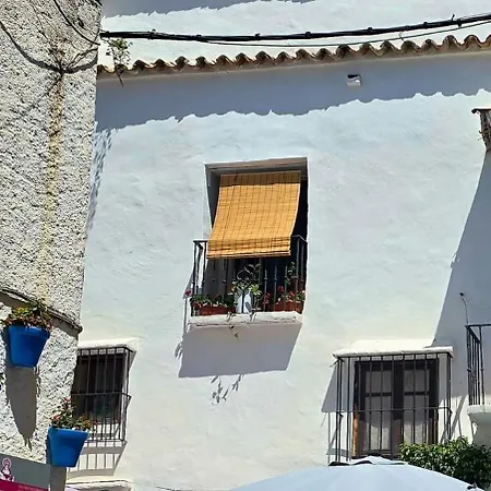 De La Rosa *